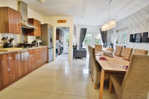 Photo 22- click for photo gallery